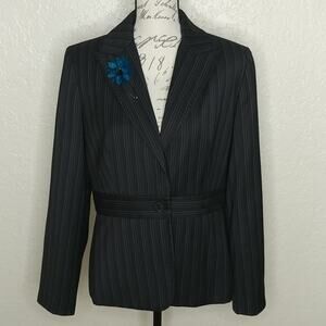 Signature by Larry Levine Blazer with Brooch Size 8